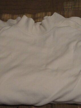 White Covington XL Long Sleeve Turtleneck Shirt